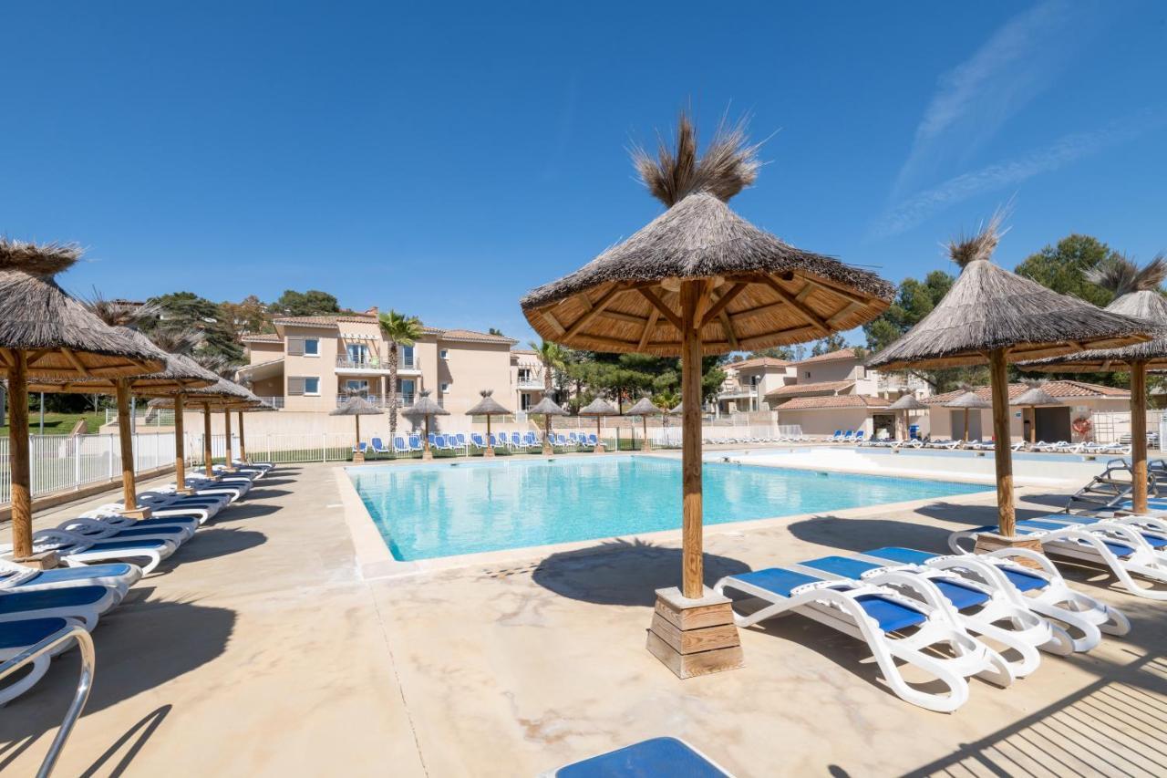 Plages De Sable Fin, Piscine, Hammam, Tennis Lesclesdenicole Ла-Лонд-ле-Мор Экстерьер фото